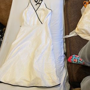 White womans dress (woman’s 4)